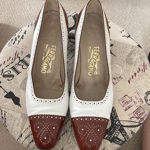 SALVATORE FERRAGAMO VINTAGE SHOES